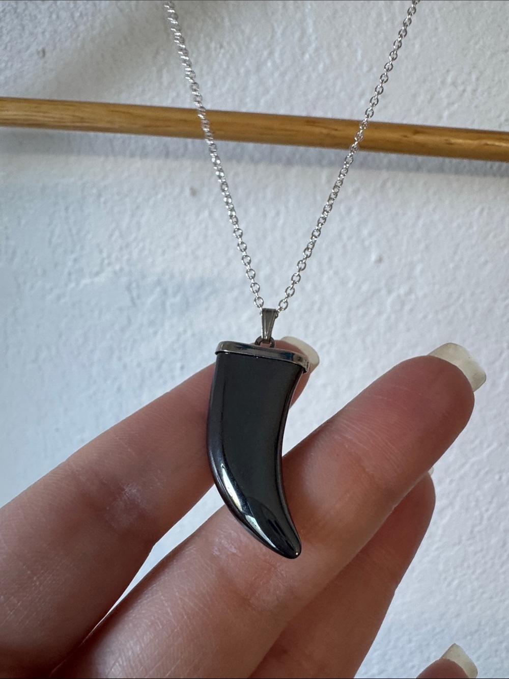 Hematite Claw Necklace
